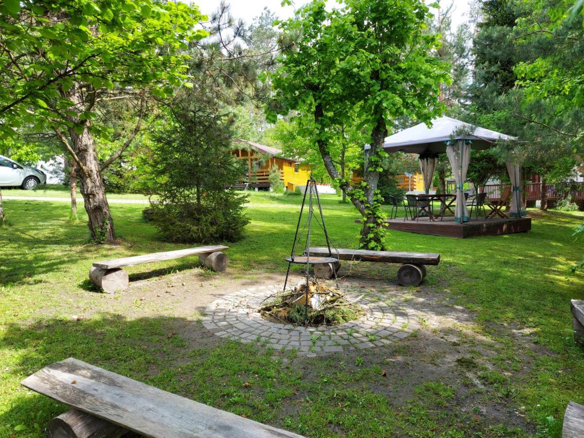 Domki , Pokoje Goscinne Ustronie Zwierzyniec Exterior foto